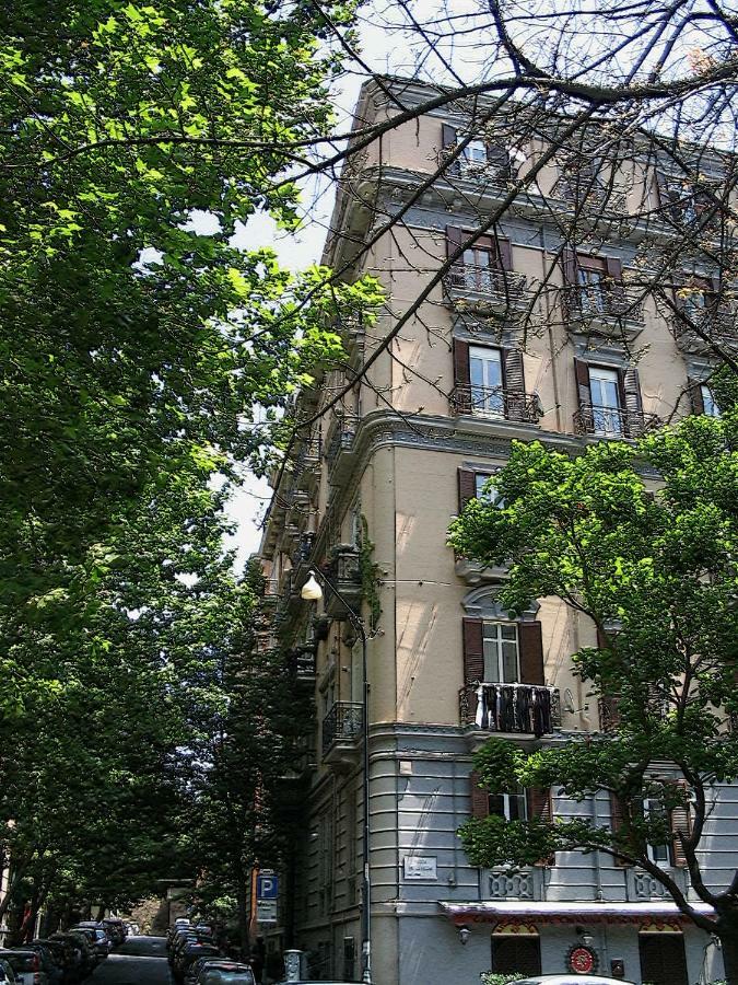 Casa Di Carlo Al Vomero เนเปิลส์ ภายนอก รูปภาพ